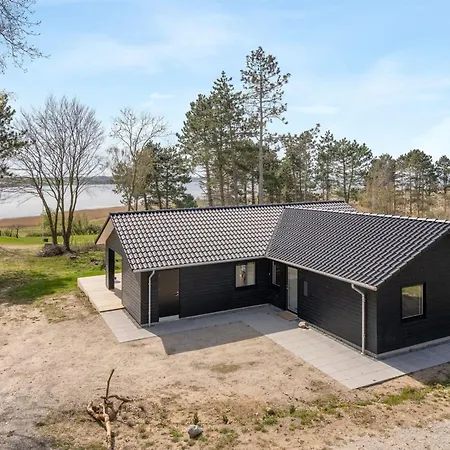 Feriehus Haley - 150m From The Sea By Interhome *