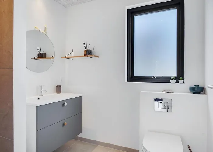 Haley - 150m From The Sea By Interhome